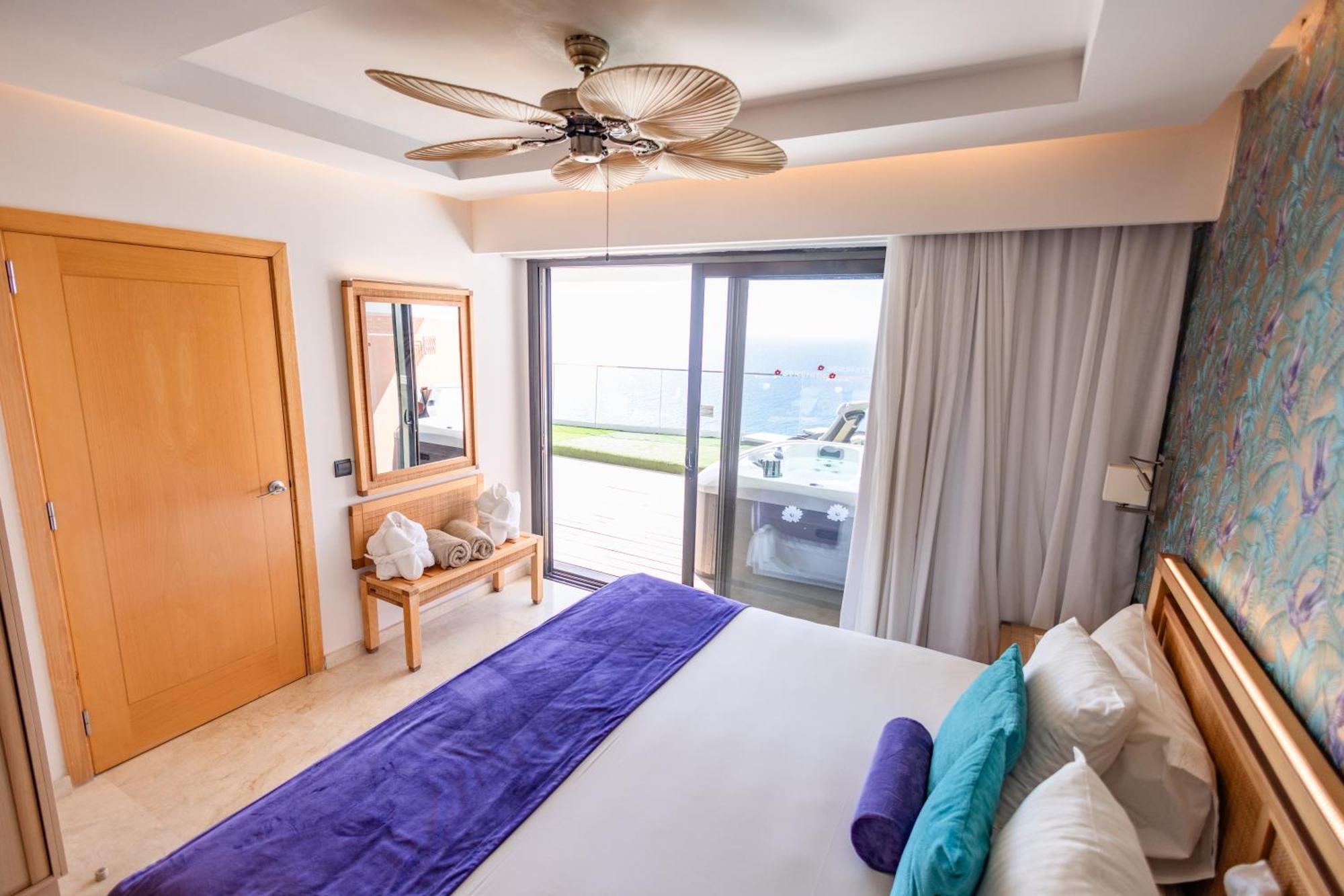 Serenity Amadores Puerto Rico  Dış mekan fotoğraf